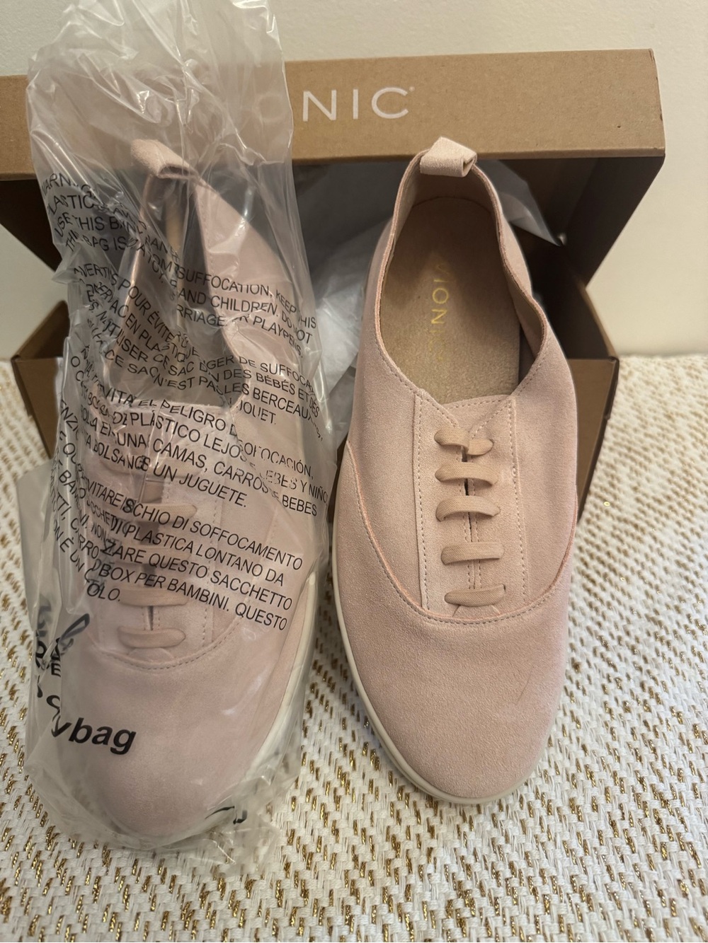 Vionic Women's Pink Suede Slip-On Sneakers New